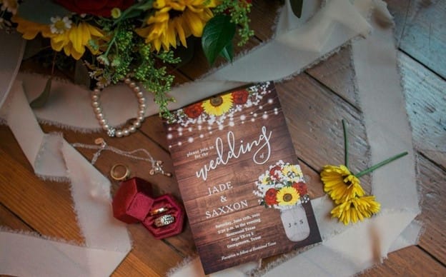 The Difference Between an Onsite Venue Coordinator vs Wedding Planner