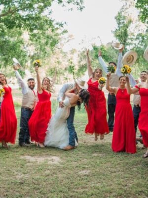 Jade & Saxxon wedding, planned by Magnolia Moss Events (photo 8)