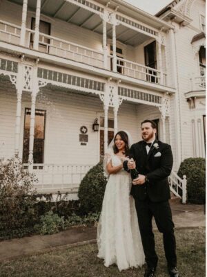 Travis And Veronica wedding, planned by Magnolia Moss Events (photo 5)