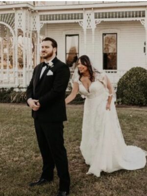 Travis And Veronica wedding, planned by Magnolia Moss Events (photo 3)
