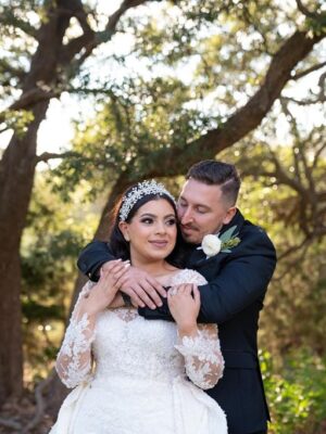 Alanis & Ivan wedding, planned by Magnolia Moss Events (photo 6)
